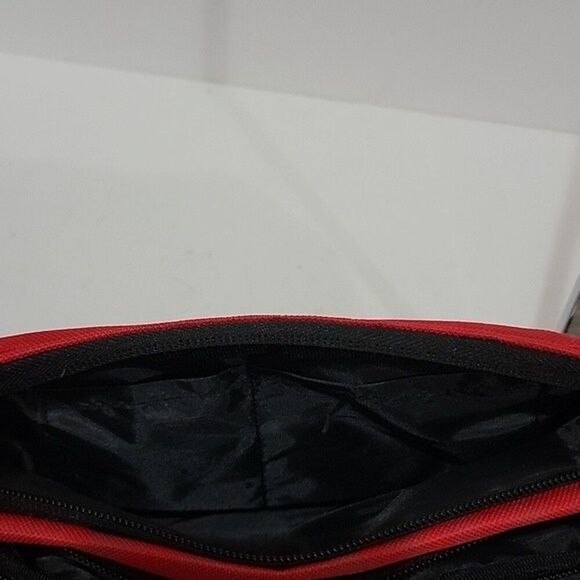APL Bag Red Adjustable Nylon Waistbag Fannypack Zip Belt Bag Travel Vacation - Picture 4 of 5